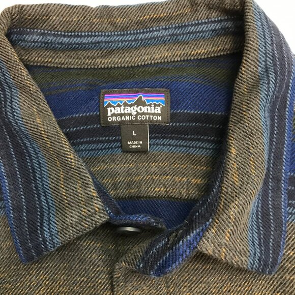 Patagonia Men 100% Organic Cotton Large Button Multi-Color Shirt - Picture 3 of 5